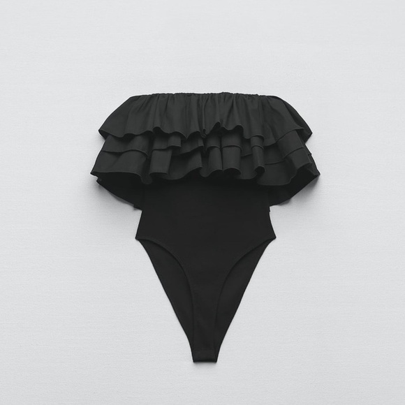NWT Zara Black Strapless Ruffled Beautiful Elegant Bodysuit Size Medium - Picture 4 of 6